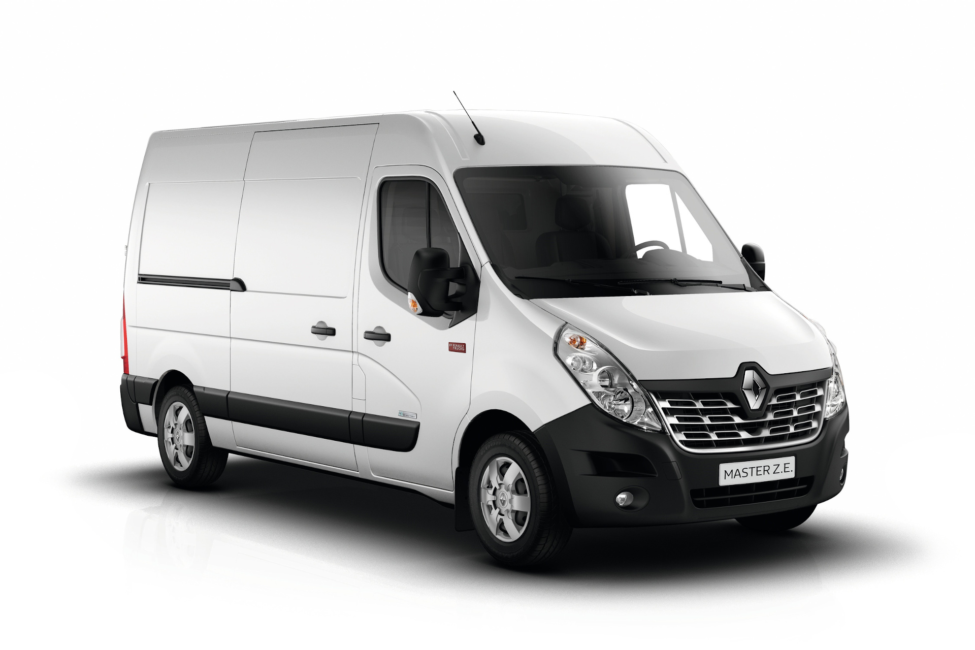 RENAULT TRUCKS IS LAUNCHING THE RENAULT MASTER Z.E., ITS ALL ELECTRIC  UTILITY VEHICLE