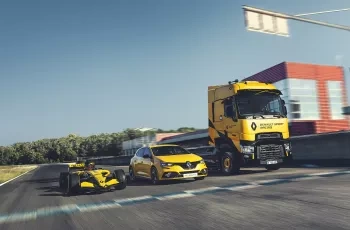 t-high-renault-sport-racing