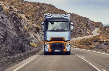 Renault Trucks T High