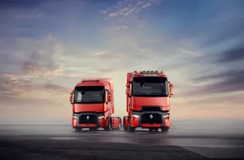 Renault Trucks T and T High Evolution 2021