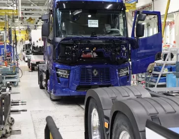 Renault Trucks E-Tech T Bourg-en-Bresse plant