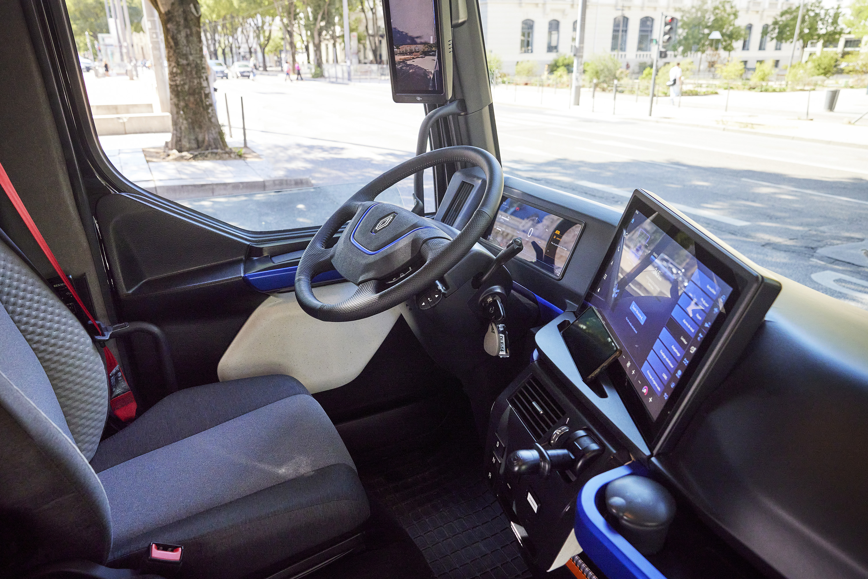 Oxygen Renault Trucks