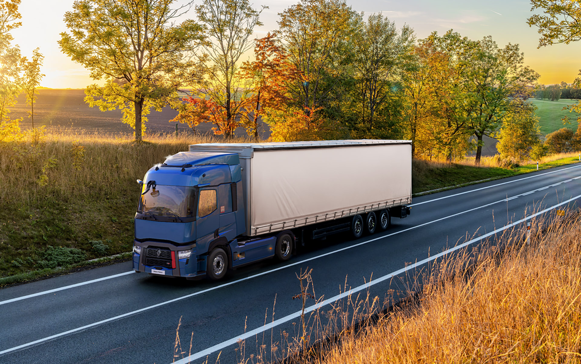 A Renault Trucks T with CMS