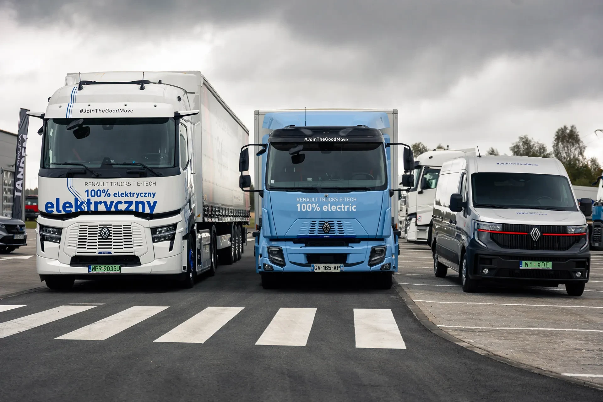 Two trucks and one light commercial vehicle, all 100% electric
