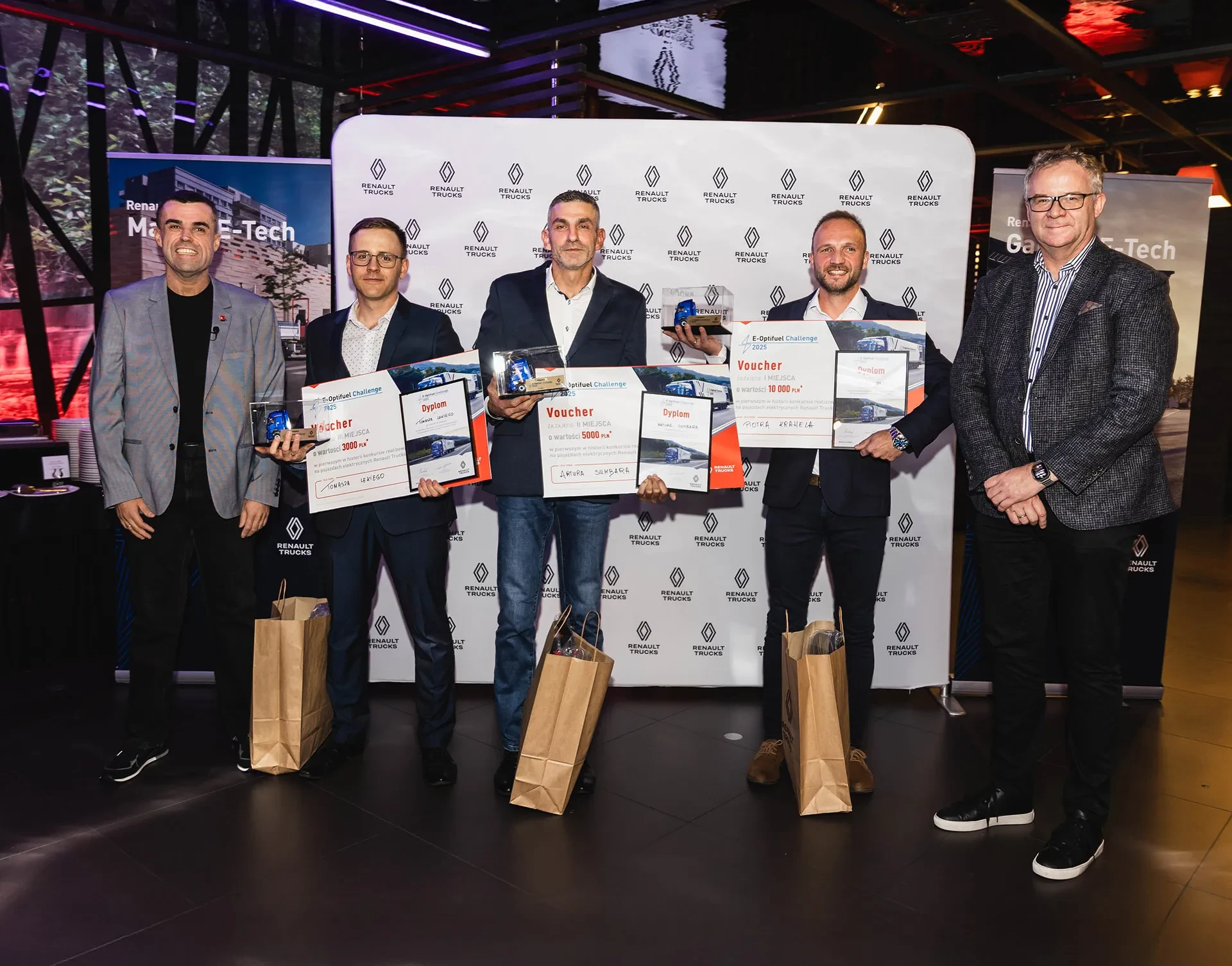 The winners of the first E-Optifuel Challenge, the rational driving competition dedicated to electric vehicles