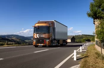 Renault Trucks T EuroNCAP_4 stars