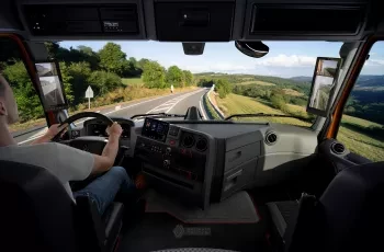 Renault Trucks T EuroNCAP_4 stars