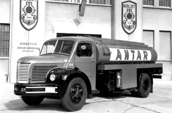 Berliet GLR8 1952