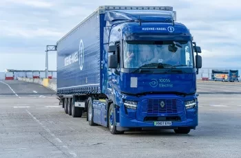 First-ever heavy-duty electric freight truck crosses the Channel from ...