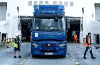 First-ever heavy-duty electric freight truck crosses the Channel from ...