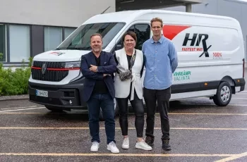 Renault Trucks livre son 5 000e véhicule électrique, un Renault Trucks E-Tech Master, à HRX Finland Oy
