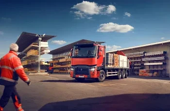 A Renault Trucks C on a constructions site