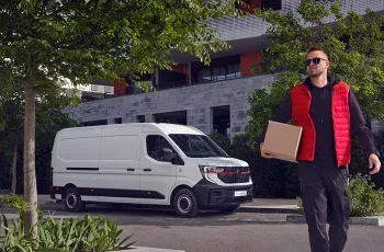 Renault trucks Master designed for messaging service