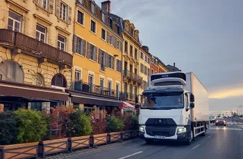 Renault Trucks D 19 tons refrigerated transport