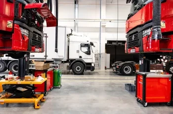 A New Chapter in the Renault Trucks’s History in Poland: Renault Trucks Polska Opens Renault Trucks Center near Warsaw – a Modern Service Facility and company’s Headquarters