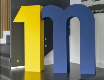 Le millionième camion produit dans l'usine Renault Trucks de Bourg-en-Bresse 