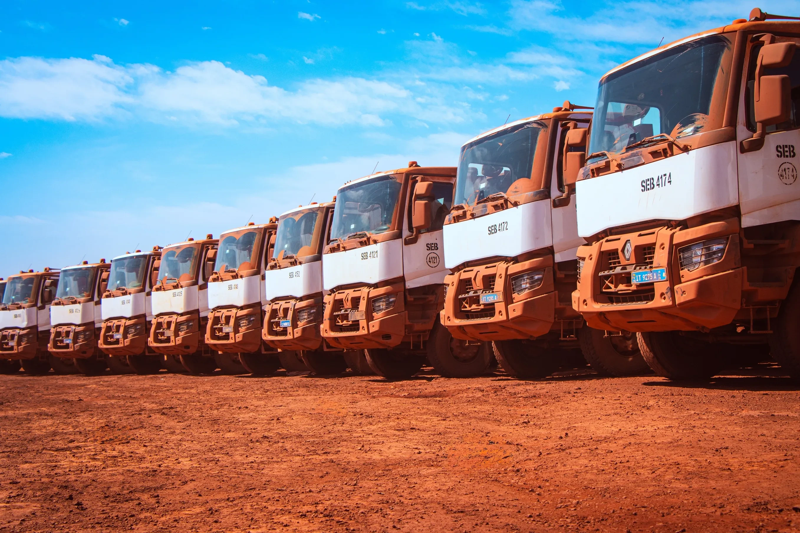 UMS Guinea Renault Trucks K 