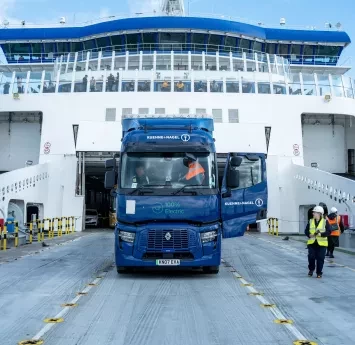 Renault Trucks_Kuehne Nagel_POFerries Electric truck Channel crossing