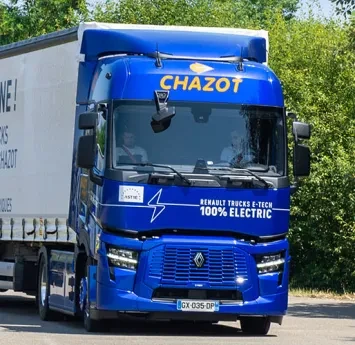 Renault Trucks decarbonises its industrial logistics