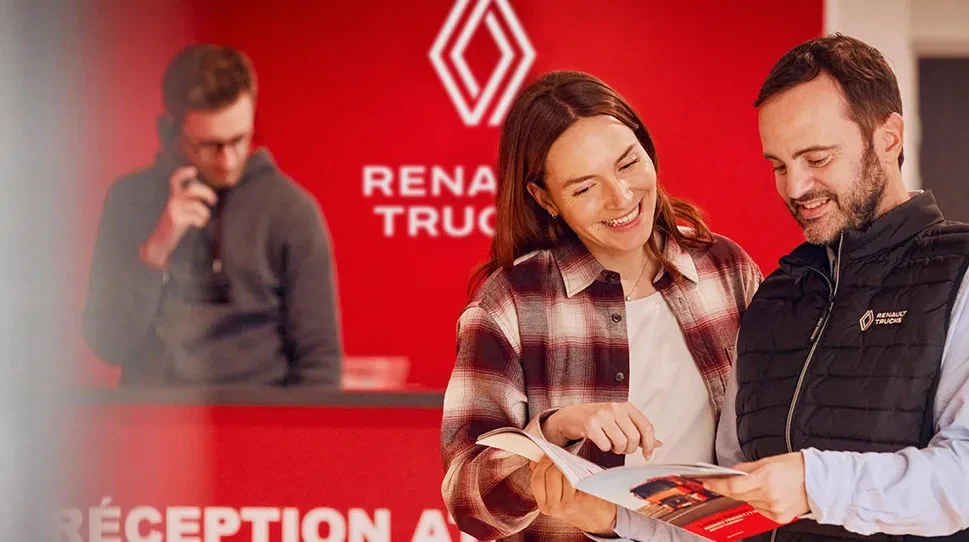 An extensive network of dealers and importers