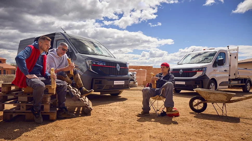 Renault Trucks Master 4 Red EDITION