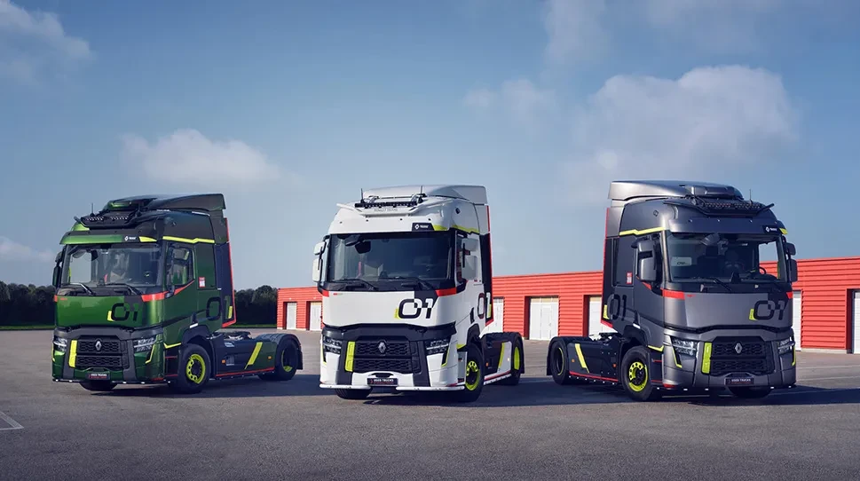 The new-generation Renault Trucks T 01 Racing